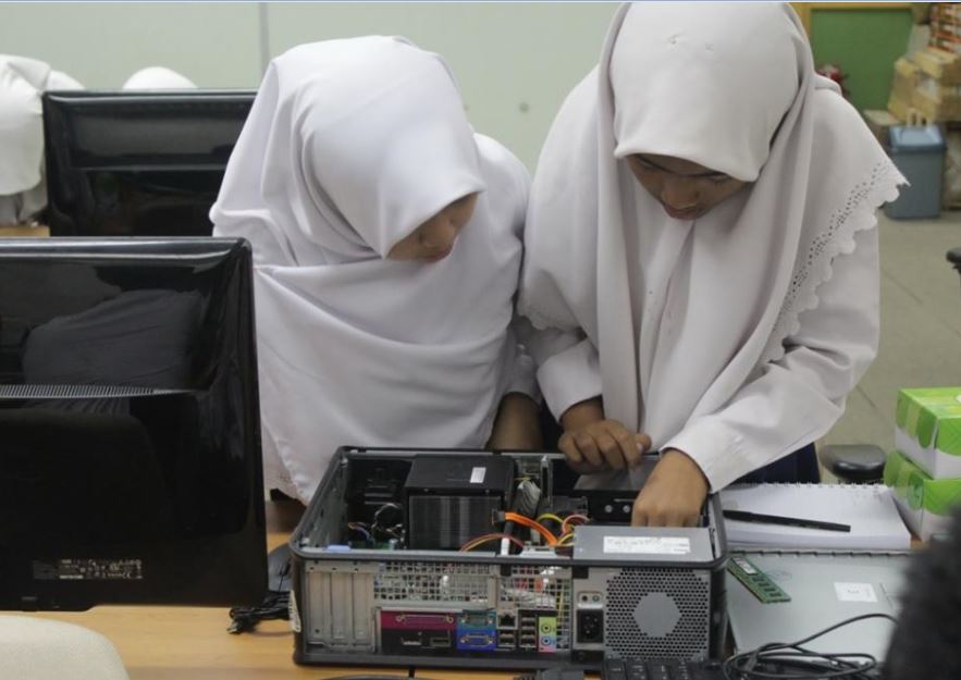 Perakitan & Instalasi PC